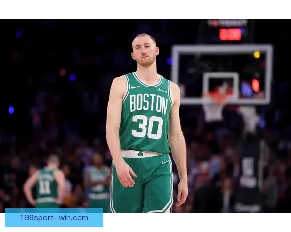 豪瑟达成绿军历史新里程碑 成为队史第十位投中700个三分的球员