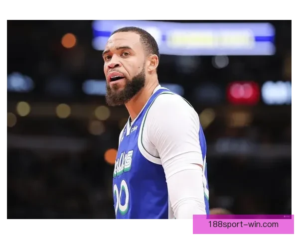 多诺万成接盘北卡罗莱纳大学男篮主帅 史蒂文斯主动放弃竞争