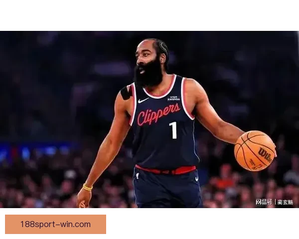 詹姆斯五项数据创历史纪录小个后卫复制哈登精彩表现