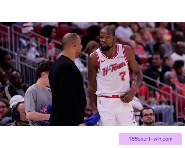 乌度卡称球队整体执行到位 杜兰特外线手感一般仍能影响比赛